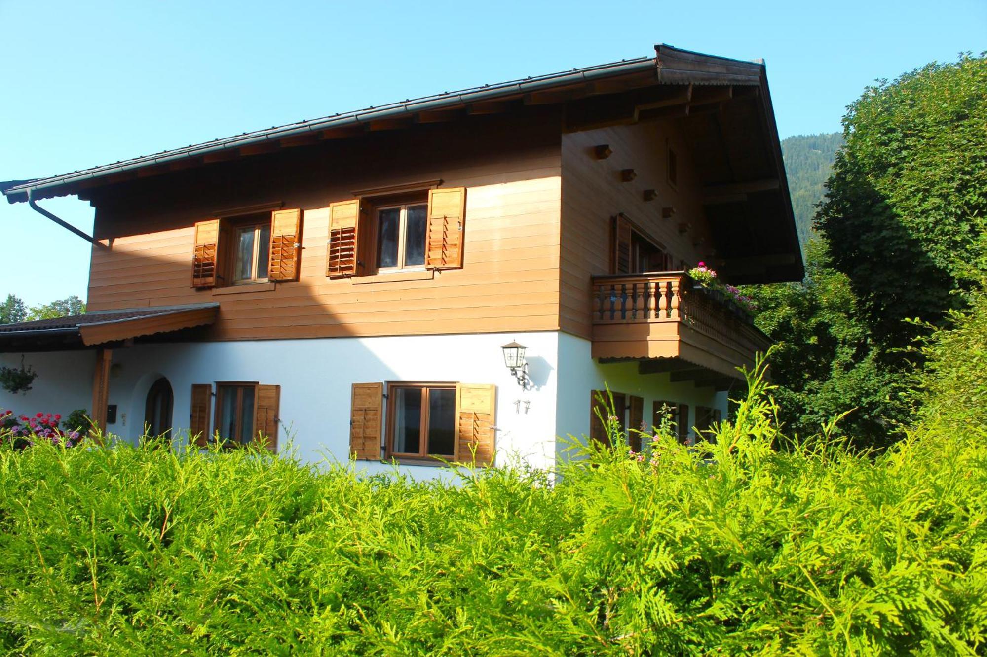 Griselda Apartment